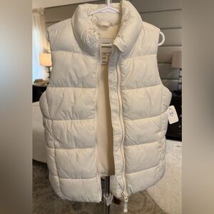 Old Navy White Puffer Vest for Kids